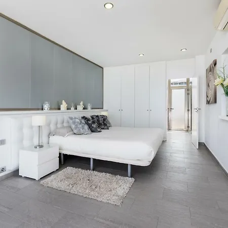Penthouse Marina, La Caleta